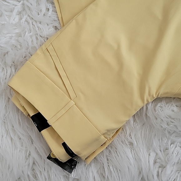 The Limted Exact Stretch Classic Flare Pants - Picture 3 of 12